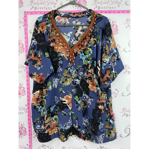 Tops - Shirt T-shirt beaded neckline Boho Floral V-Neck Tunic Top - Blue & Rust